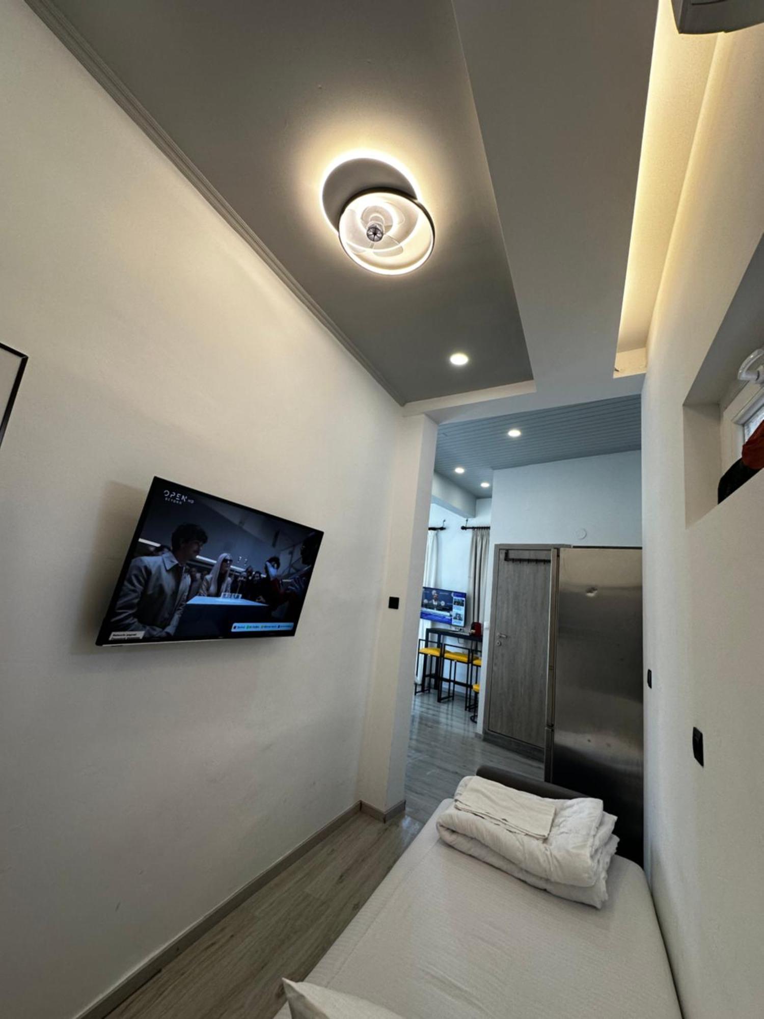 Corfu  Travelers Luxury Suites, Studios & Apartments מראה חיצוני תמונה