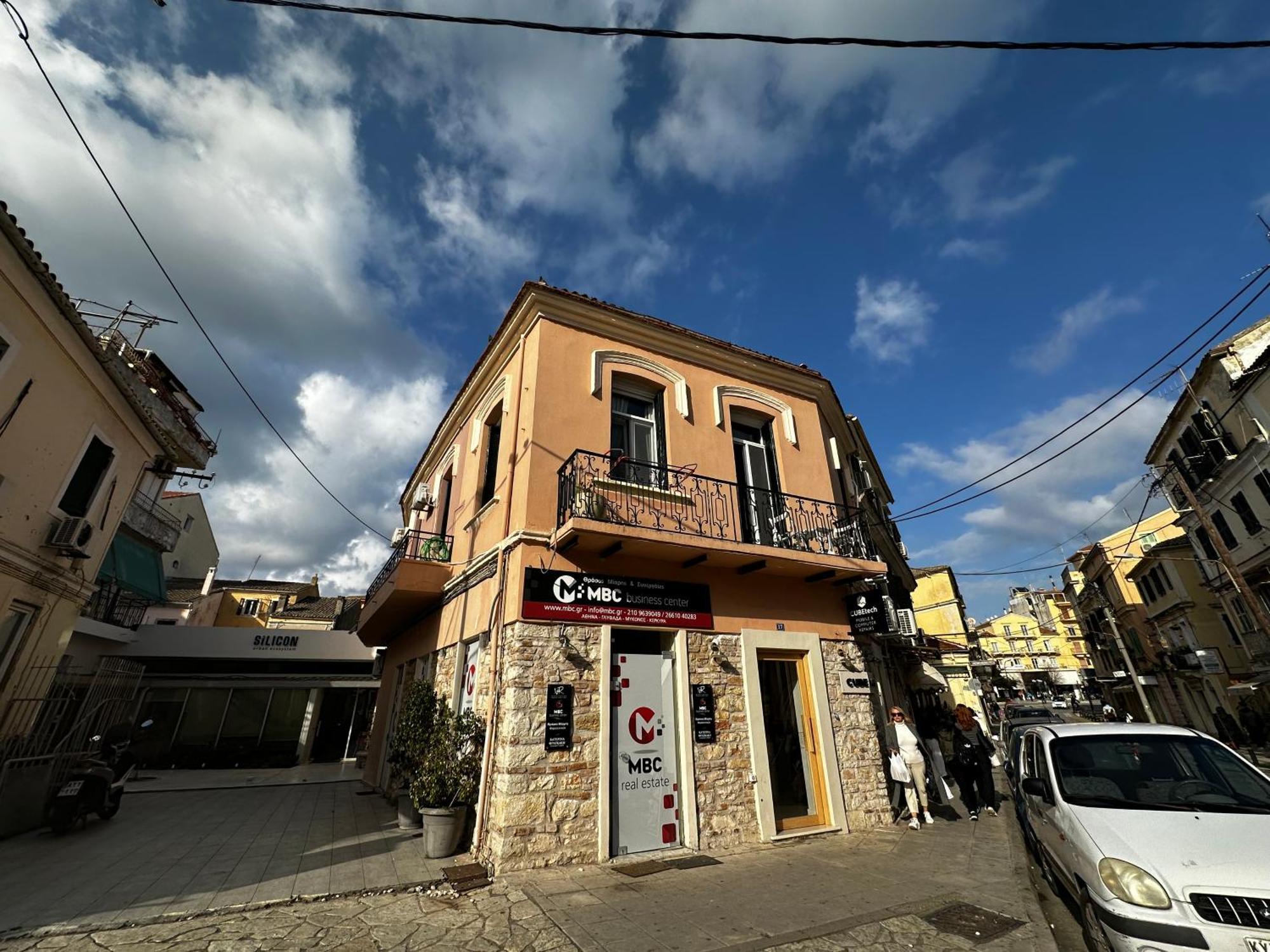 Corfu  Travelers Luxury Suites, Studios & Apartments מראה חיצוני תמונה