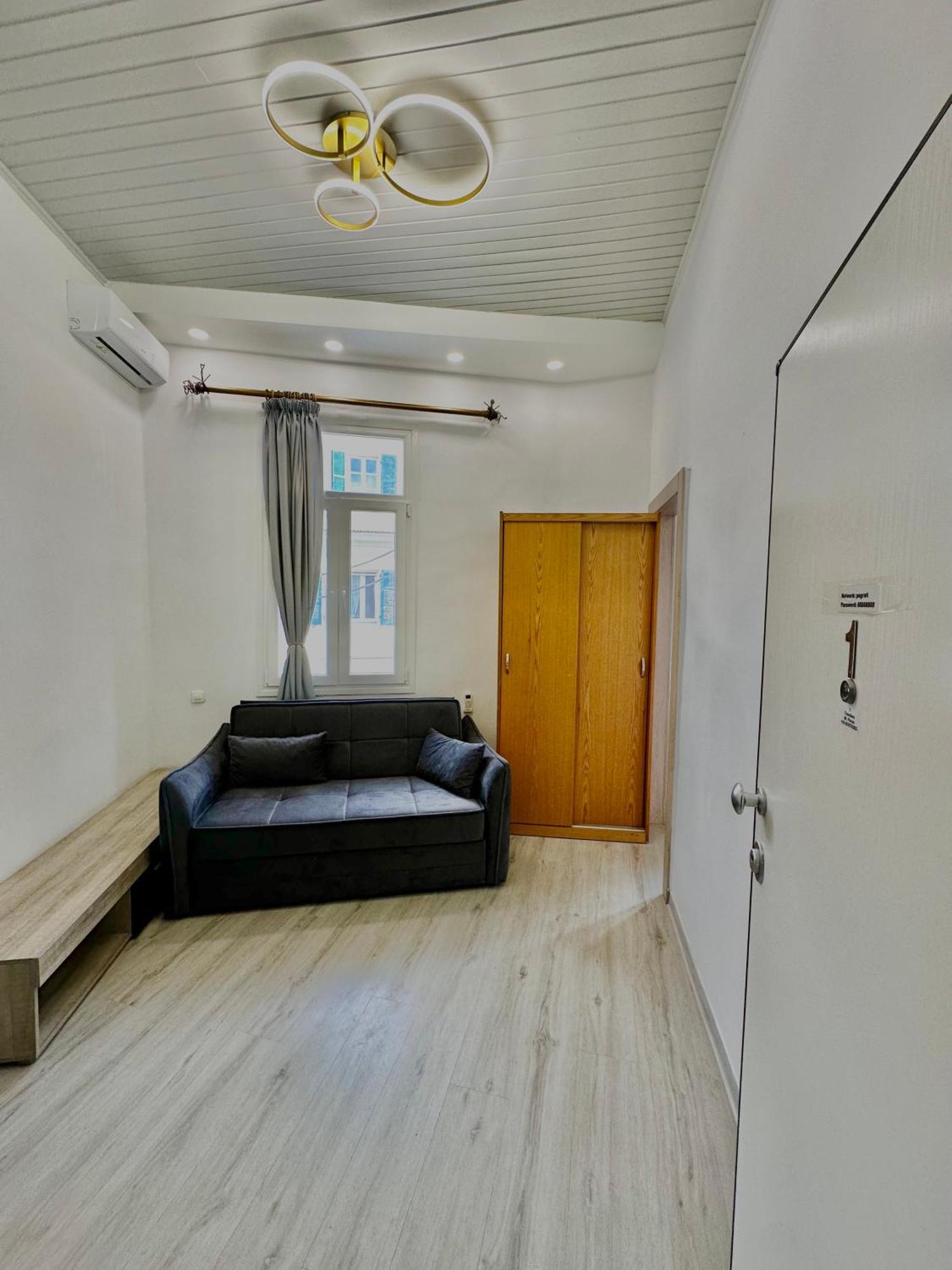 Corfu  Travelers Luxury Suites, Studios & Apartments מראה חיצוני תמונה
